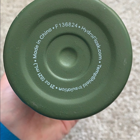 Hydro Flask - Picture 3 of 3